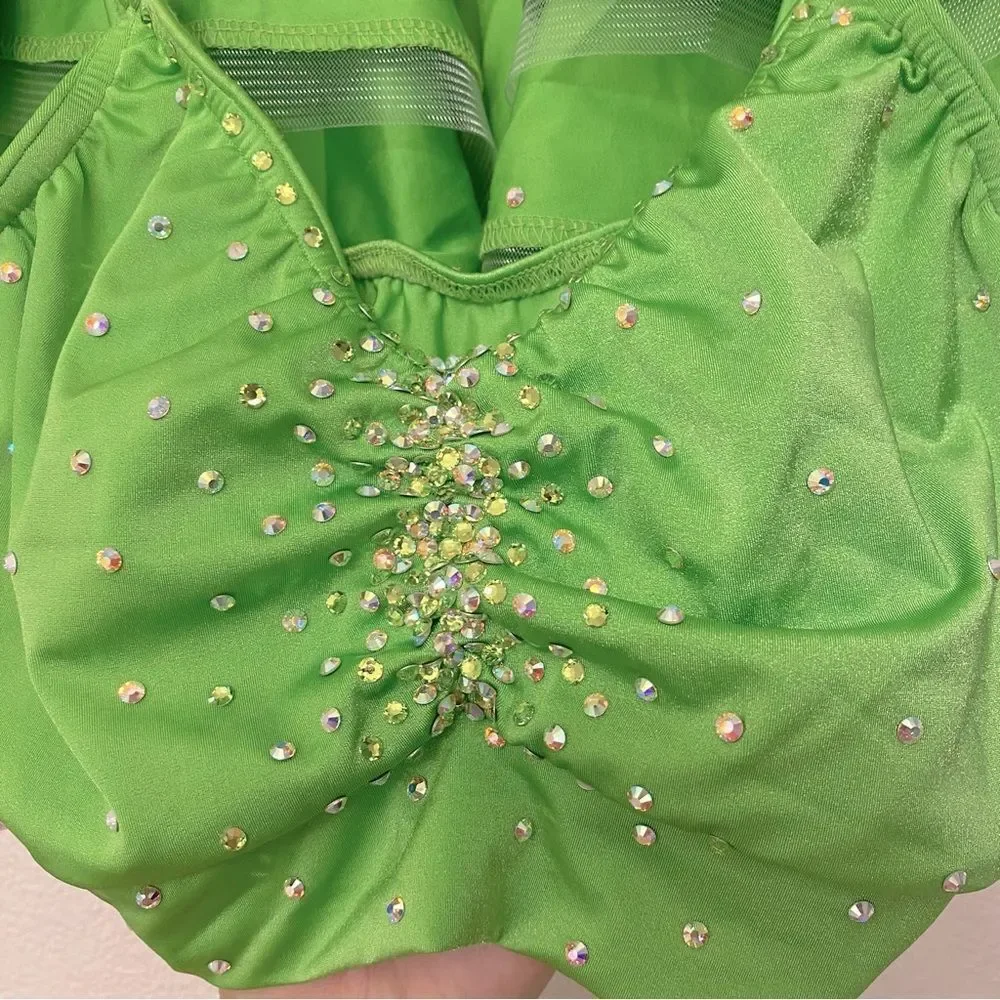 Kelle dance costume
